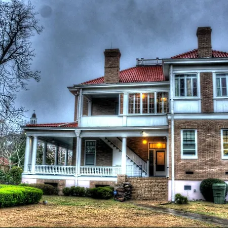 1912 Bed And Breakfast-2